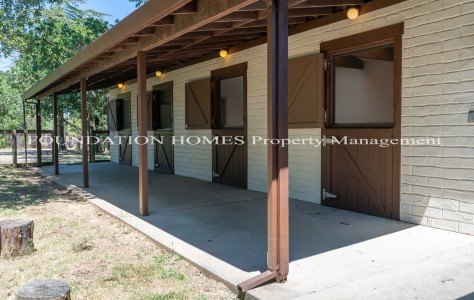 Novato, CA 94949 photo 1
